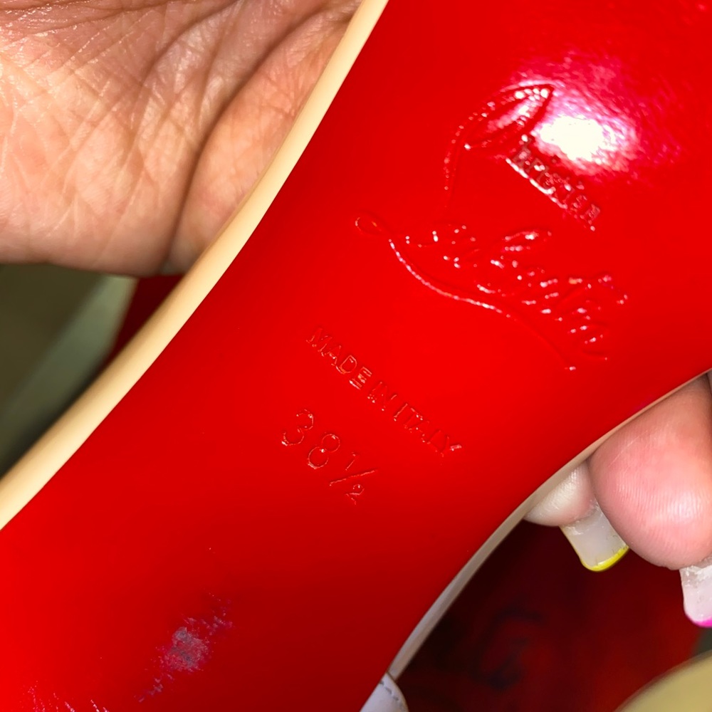 Christian Louboutin heels - Picture 4 of 5